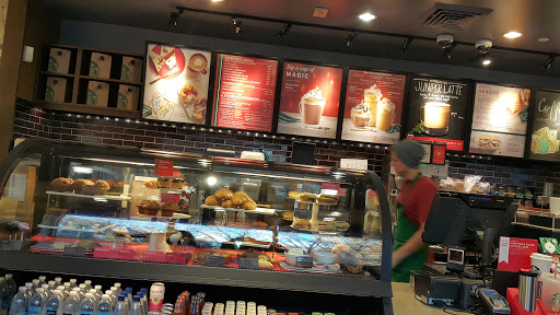 Coffee Shop «Starbucks,», reviews and photos, 9500 W Higgins Rd, Rosemont, IL 60018, USA