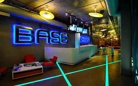 Base Life Club image