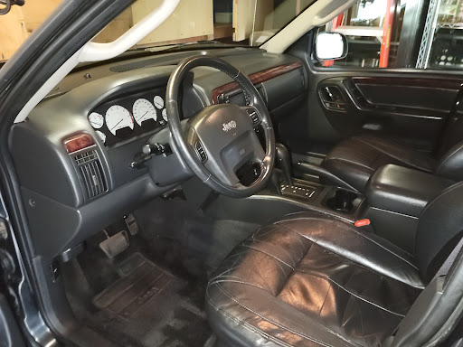 Car Detailing Service «Miamis Auto Detailing», reviews and photos, 1739 S Gaffey St, San Pedro, CA 90731, USA