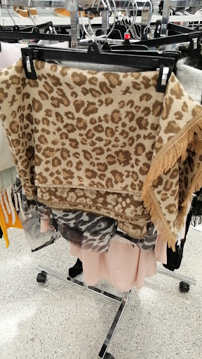 Clothing Store «Ross Dress for Less», reviews and photos, 8540 Fourwinds Dr, Windcrest, TX 78239, USA