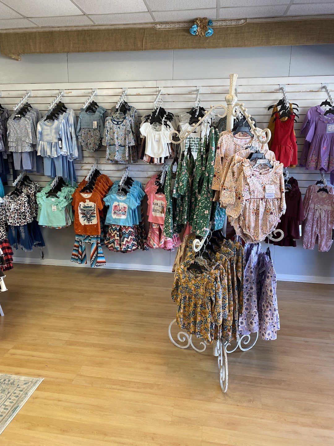 Two Mimi’s Boutique