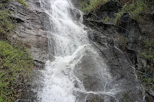 Kodachola waterfall image