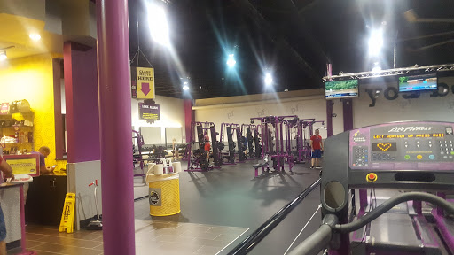 Shopping Mall «Edgewood Towne Centre», reviews and photos, 1763 S Braddock Ave, Pittsburgh, PA 15218, USA