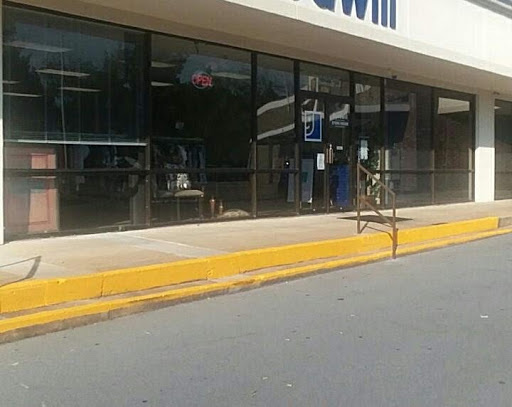Thrift Store «Goodwill», reviews and photos, 3010 Bristol Hwy, Johnson City, TN 37601, USA