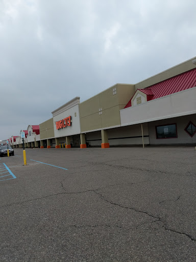 Discount Store «Big Lots», reviews and photos, 35603 S Gratiot Ave, Charter Twp of Clinton, MI 48035, USA