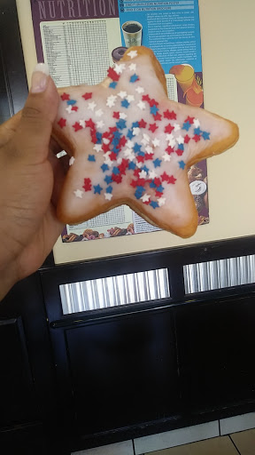 Donut Shop «Yum Yum Donuts», reviews and photos, 320 17th St, Santa Ana, CA 92706, USA