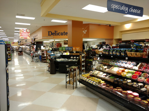 Grocery Store «Family Fare Supermarket», reviews and photos, 1415 Fulton St E, Grand Rapids, MI 49503, USA