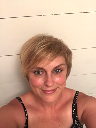 Hair Salon «Bliss Salon», reviews and photos, 147 4th Ave W A, Hendersonville, NC 28792, USA