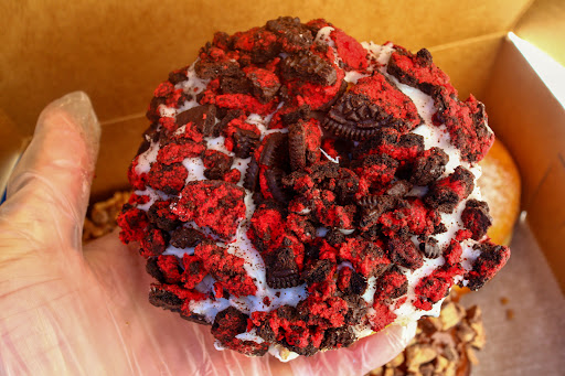 Donut Shop «Donut King», reviews and photos, 411 Middle St, Weymouth, MA 02189, USA