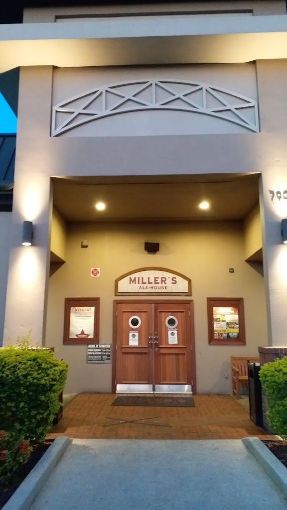 Miller's Ale House 33702