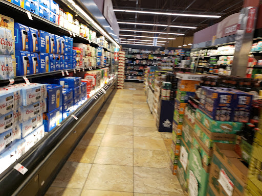 Supermarket «Giant Eagle Supermarket», reviews and photos, 55 Meadow Park Ave, Lewis Center, OH 43035, USA