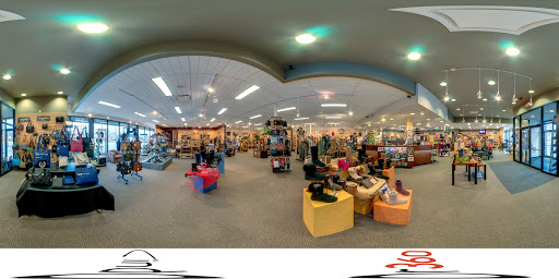 Shoe Store «Mar-Lou Shoes», reviews and photos, 5471 Mayfield Rd, Lyndhurst, OH 44124, USA