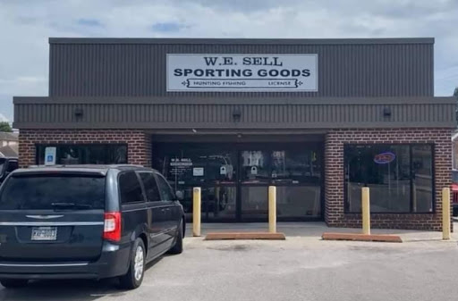 Sporting Goods Store «W E Sell Sporting Goods», reviews and photos, 401 York St, Hanover, PA 17331, USA