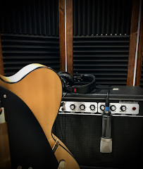 Cuyahoga Valley Guitar Lessons - Photo 4 - Car repair in , Cleveland