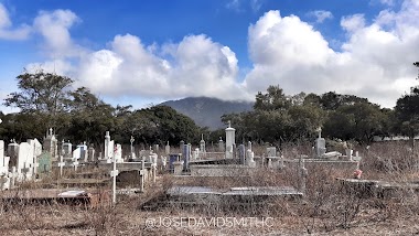 Cementerio De Santa Ana