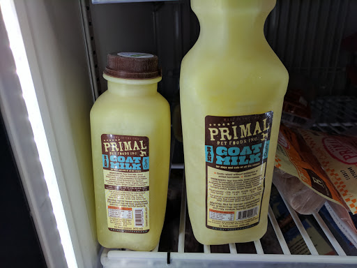 Pet Store «Pet Valu», reviews and photos, 725 River Rd, Edgewater, NJ 07020, USA