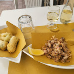 Photo n°2 de l'avis de Massimo.o fait le 30/04/2024 à 11:51 sur le  Taverna Del Porto à Civitavecchia