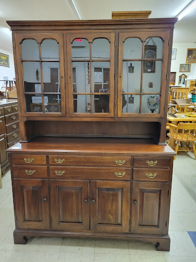 Furniture Store «Antiques To Present», reviews and photos, 1071 PA-100, Bechtelsville, PA 19505, USA