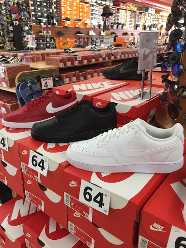 Shoe Store «Shoe City - Orange», reviews and photos, 969 N Tustin St, Orange, CA 92867, USA