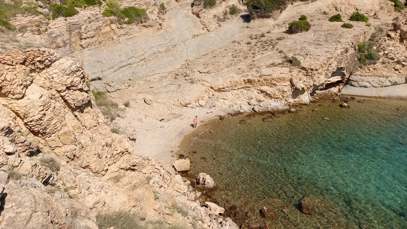 Foto von FKK Potpecna beach mit kurze, gerade küste