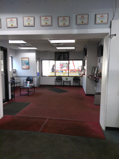 Car Wash «Platinum Car Wash & Oil», reviews and photos, 1161 Wolcott St, Waterbury, CT 06705, USA