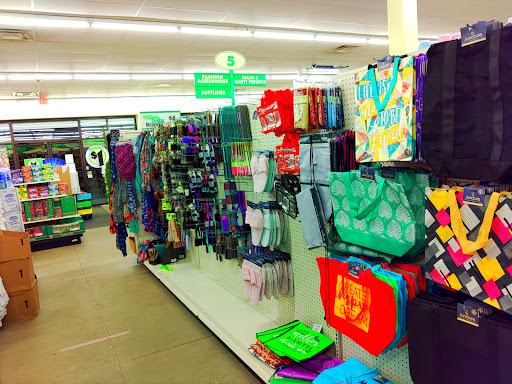 Dollar Store «Dollar Tree», reviews and photos, 2100 US Hwy 641 N, Camden, TN 38320, USA