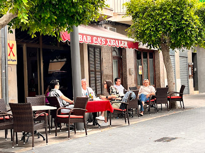 Ca,s Xigaler. Cafeteria Restaurante - Plaça des Pou, 14, 07519 Maria de la Salut, Illes Balears, Spain
