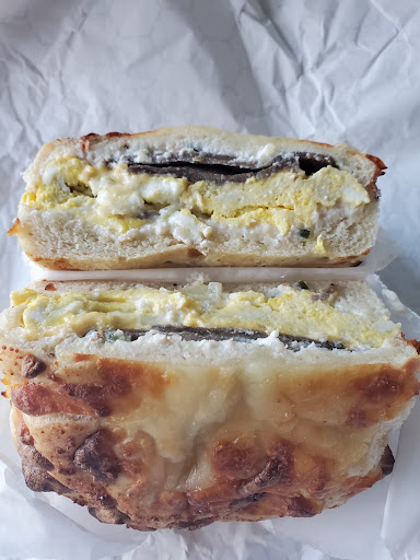 Donut Shop «Donut Castle», reviews and photos, 11831 E 13 Mile Rd, Warren, MI 48093, USA