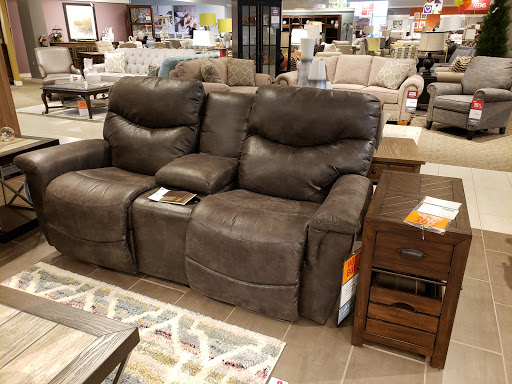 Furniture Store «Art Van Furniture - Toledo (Holland)», reviews and photos, 1301 E Mall Dr, Holland, OH 43528, USA