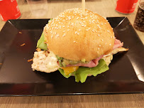 Hamburger du Restaurant de hamburgers Burgers & Bagels Lafayette à Lyon - n°17