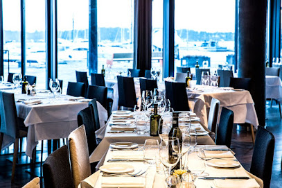 Lofoten Fiskerestaurant - Stranden 75, 0250 Oslo, Norway
