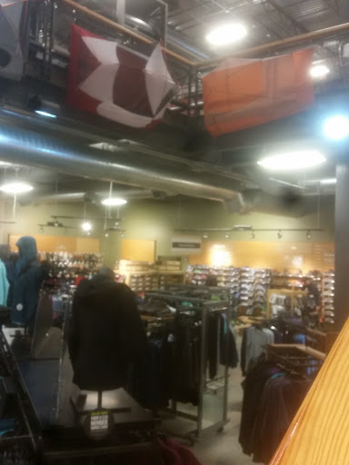 Camping Store «REI», reviews and photos, 2235 NW Allie Ave, Hillsboro, OR 97124, USA