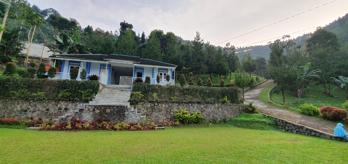 Villa Puncak Ilhami