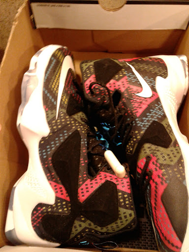 Sporting Goods Store «Nike Clearance Store», reviews and photos, 5000 S Arizona Mills Cir #240, Tempe, AZ 85282, USA