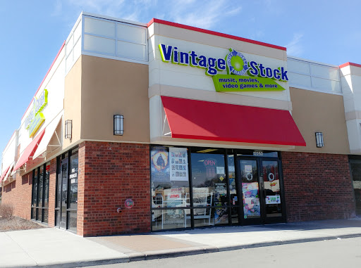 Vintage Stock, 12280 Shawnee Mission Pkwy, Shawnee, KS 66218, USA, 