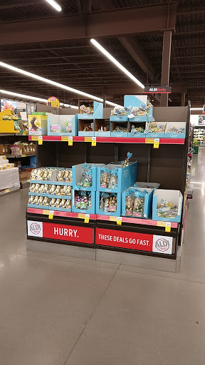 Supermarket «ALDI», reviews and photos, 5620 W Broadway Ave, Crystal, MN 55428, USA