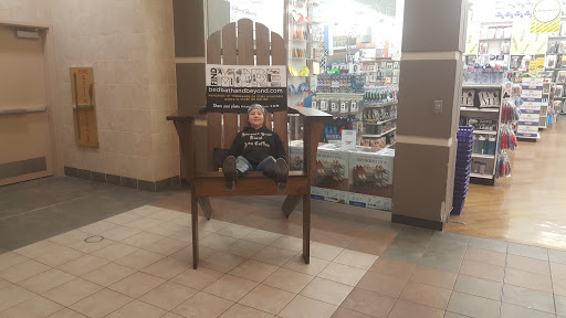 Shopping Mall «The Lakes Mall», reviews and photos, 5600 Harvey St, Muskegon, MI 49444, USA