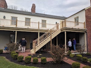 Schofield House - photo 3