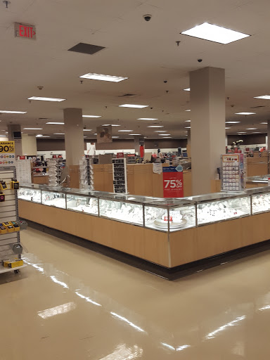 Department Store «Sears», reviews and photos, 7503 W Cermak Rd, North Riverside, IL 60546, USA