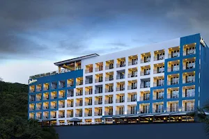 Radisson Hotel Kandy image