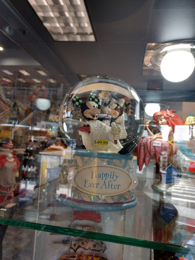Gift Shop «Mermaid», reviews and photos, 7511 W Irlo Bronson Memorial Hwy, Kissimmee, FL 34747, USA