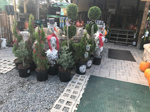 Garden Center «Lake Anna Nursery», reviews and photos, 71 Oak Grove Dr, Mineral, VA 23117, USA