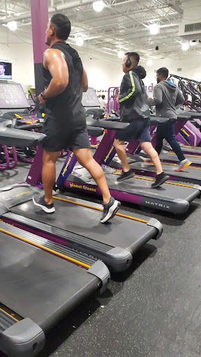 Gym «Planet Fitness - Houston (Mission Bend), TX», reviews and photos, 14485 Bellaire Blvd, Houston, TX 77080, USA