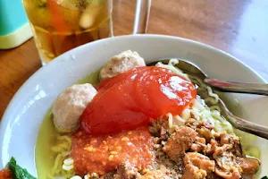 Bakso & Mie Ayam Muncul image