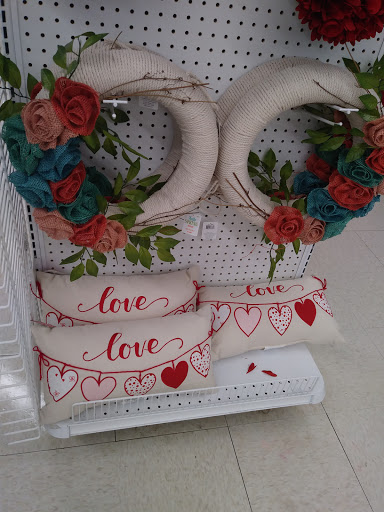 Fabric Store «Jo-Ann Fabrics and Crafts», reviews and photos, 433 Center St B, Ludlow, MA 01056, USA