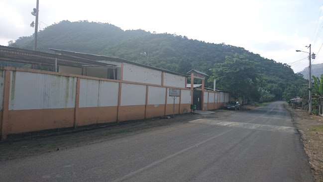 Opiniones de Escuela Y Colegio Guaranda N.43 en Portoviejo - Escuela