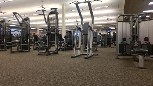 Gym «LA Fitness», reviews and photos, 1940 County Rd D E, Maplewood, MN 55109, USA