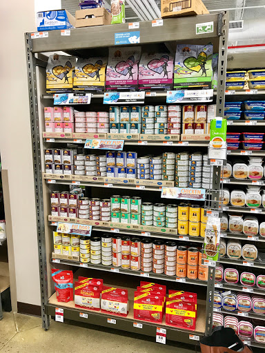 Pet Supply Store «Pet Supplies Plus», reviews and photos, 135-25 79th St, Howard Beach, NY 11414, USA