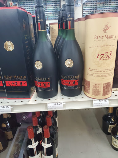 Liquor Store «Wine & Beverage Depot», reviews and photos, 823 Riverview Dr, Totowa, NJ 07512, USA