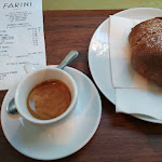 Photo n°1 de l'avis de Garfield. fait le 22/04/2022 à 20:02 sur le  Boulangerie Farini à Venice